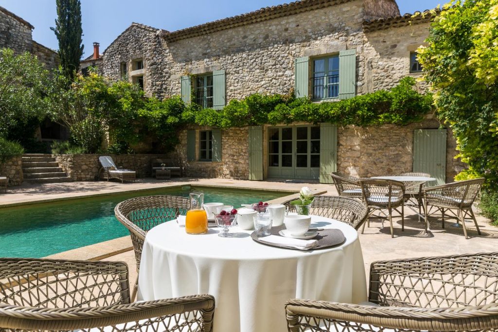 villas in france with private pool