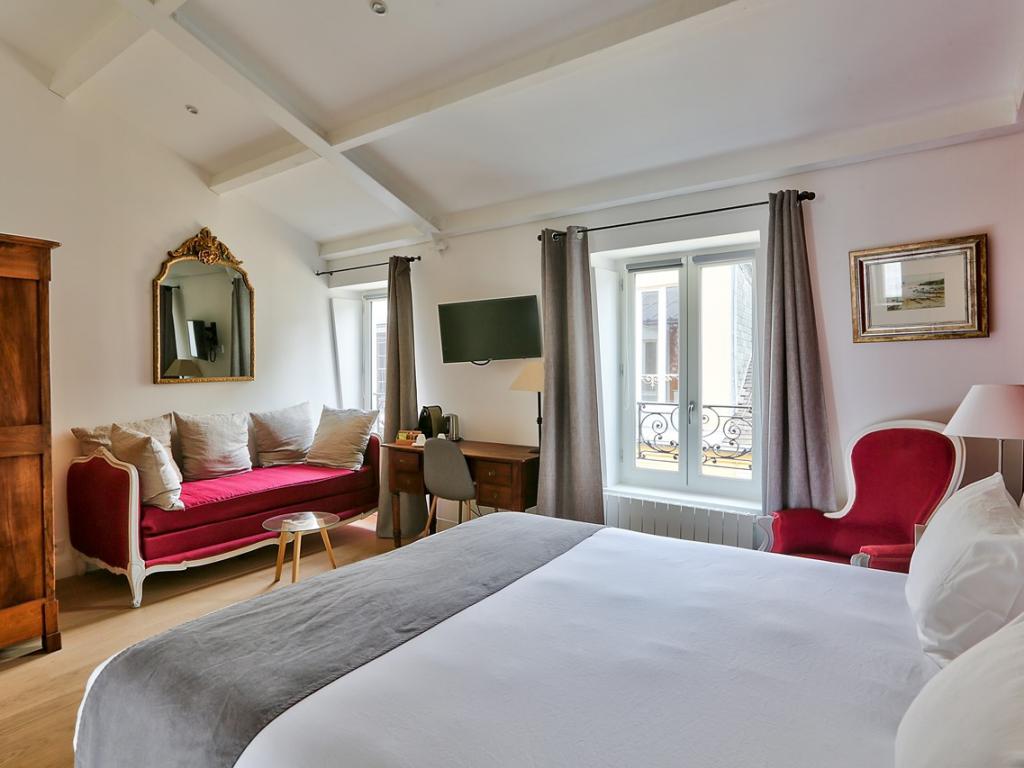 bedroom place in Paris