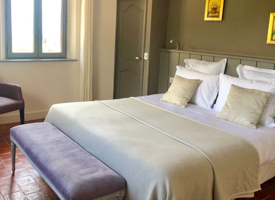 luxury villa rentals in Provence